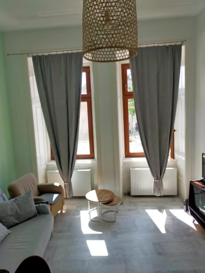 דירות טורדה Casa Thaja Centru מראה חיצוני תמונה